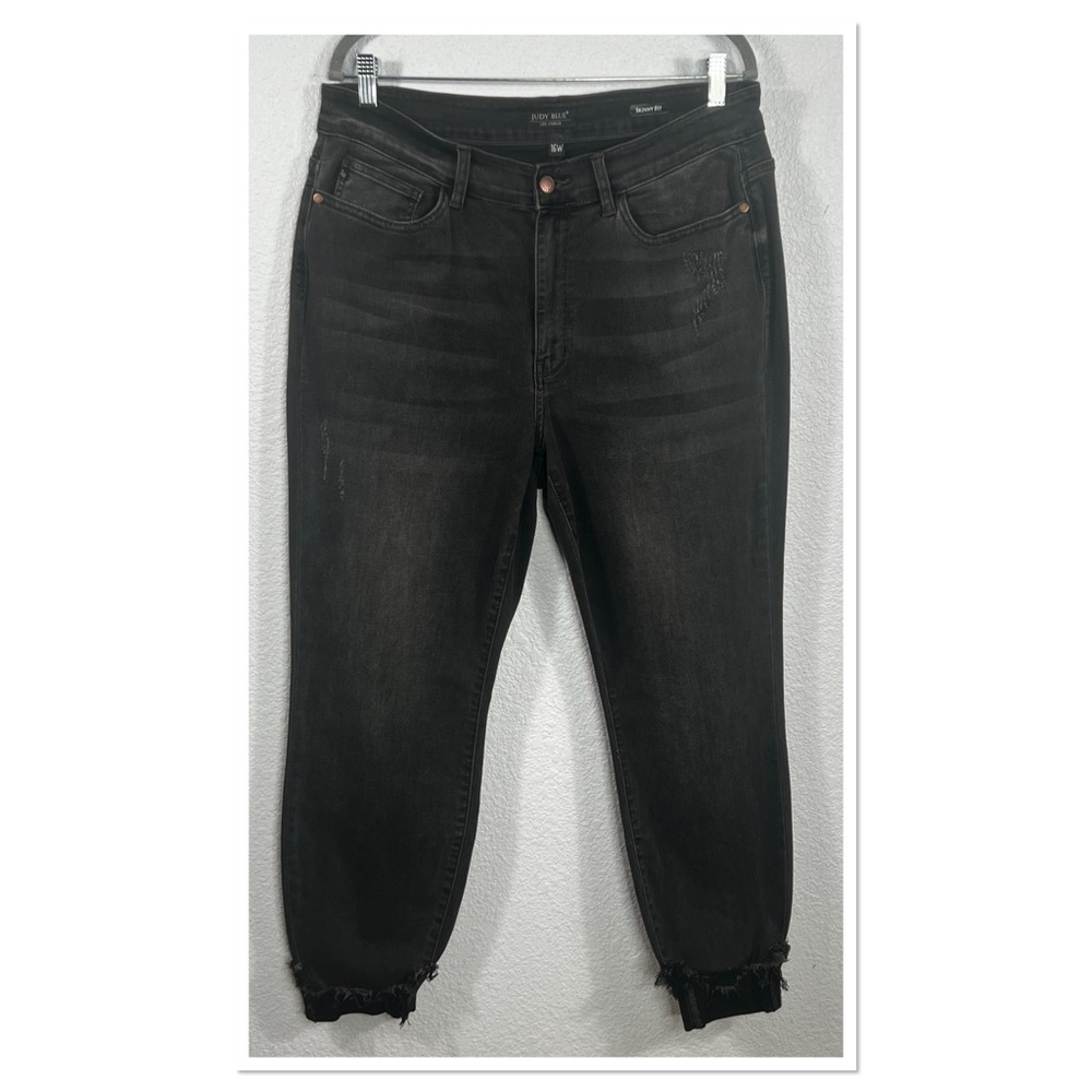 Judy Blue Jeans Women's Black Skinny Cuffed Raw Hem Stretch Denim